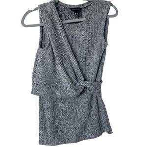 Club Monaco XS Grey top